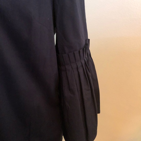 Navy Blue Top with pleated bell sleeves - Picture 6 of 6